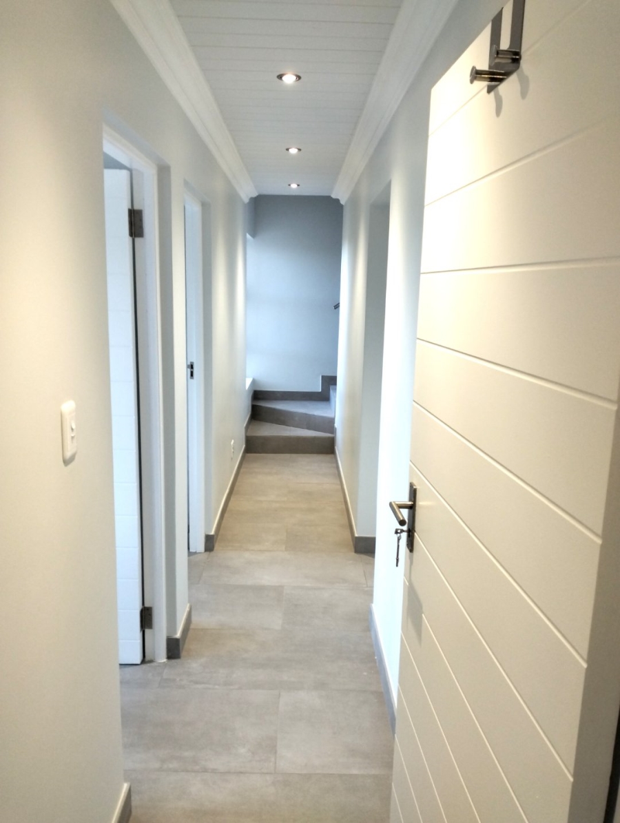 To Let 3 Bedroom Property for Rent in Tergniet Western Cape